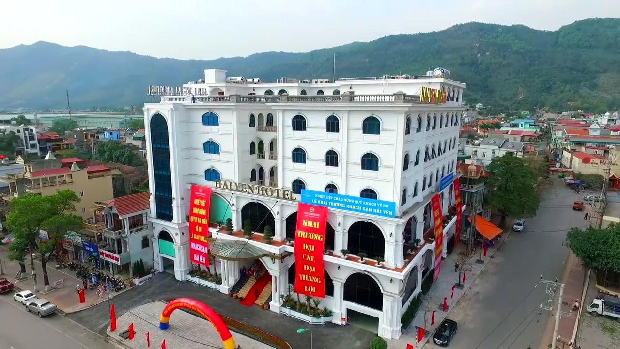 ไฮ เยิน ลักชัวรี โฮเต็ล Hotel Cam Pha ภายนอก รูปภาพ
